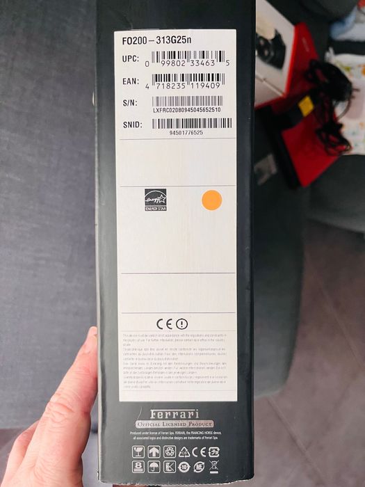 Portátil Acer Ferrari one-200