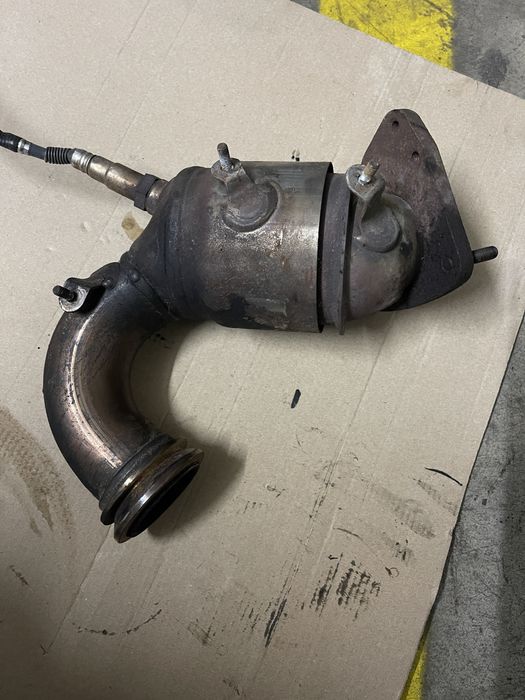 Vendo Turbo e catalisador