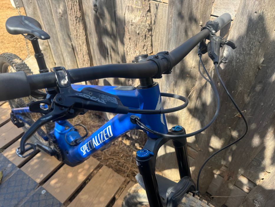 Specialized turbo levo e-bike