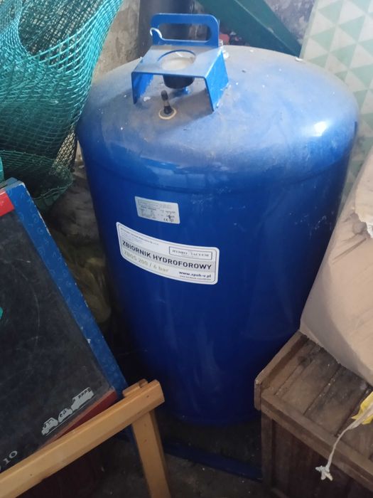 ZBIORNIK Hydroforowy 200l jak nowy