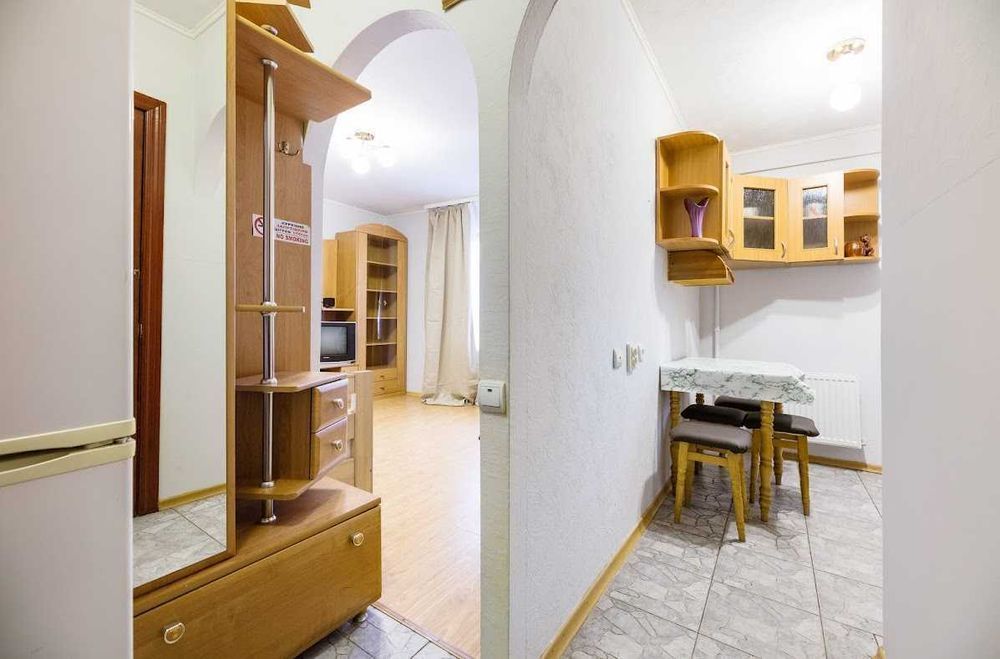 1к Печерськ Б-р Лесі Українки квартира подобово погодинно Звітні д-ти