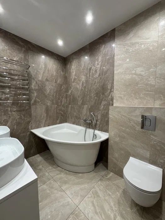 Сдам 4 ком квартиру ЖК Семейный Дафи газовое отопление