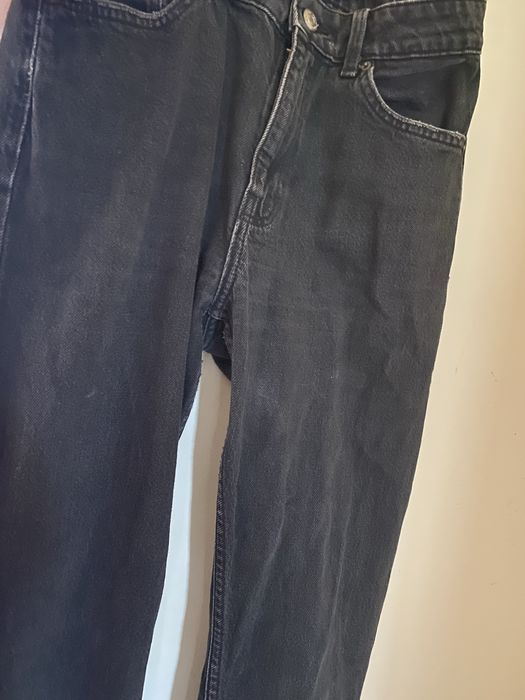 Calças de ganga as riscas  e pretas