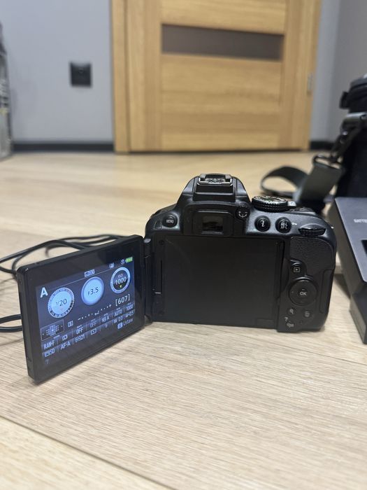 Nikon D5300 +obiektyw 18-105VR