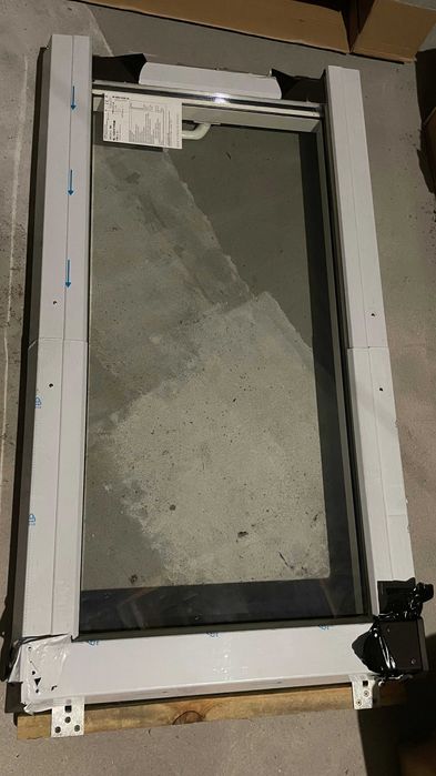 Okno dachowe - 66 x 118 cm