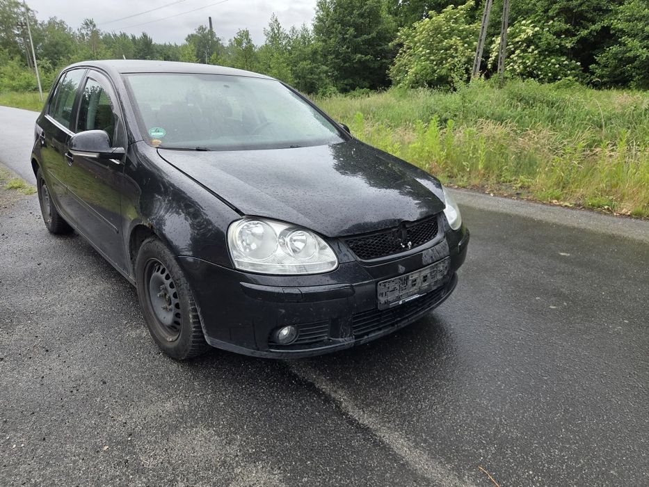 Volkswagen golf V 1.9tdi 2007r