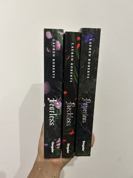 Livros - colecao powerless
