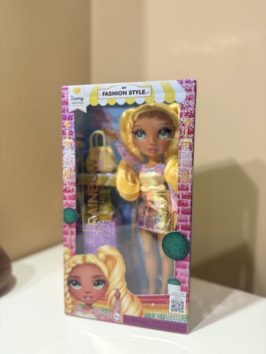 Лялька RainbowHigh (рейнбоу хай)