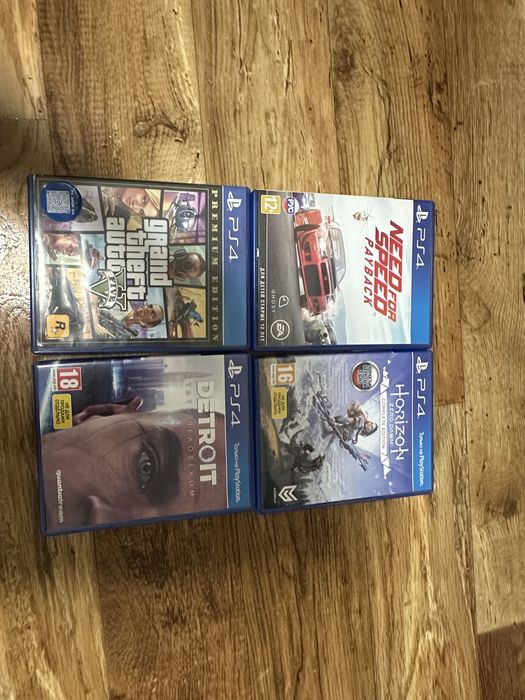 Продається PS4 pro 1tb