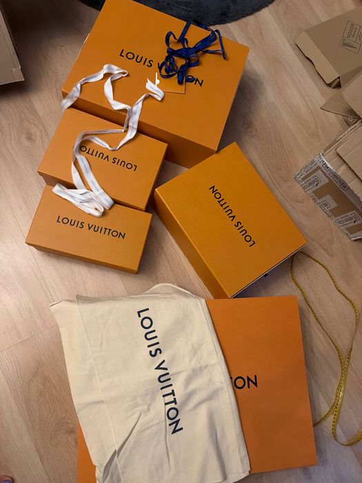 Kartony Louis Vuitton