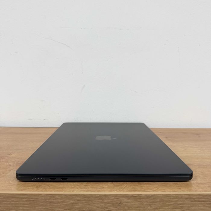 MacBook Air 15 2025 (M4/16gb/256ssd) Оф гарантія. 40399SV