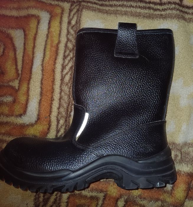 Сапоги зимние рабочие 38раз.
