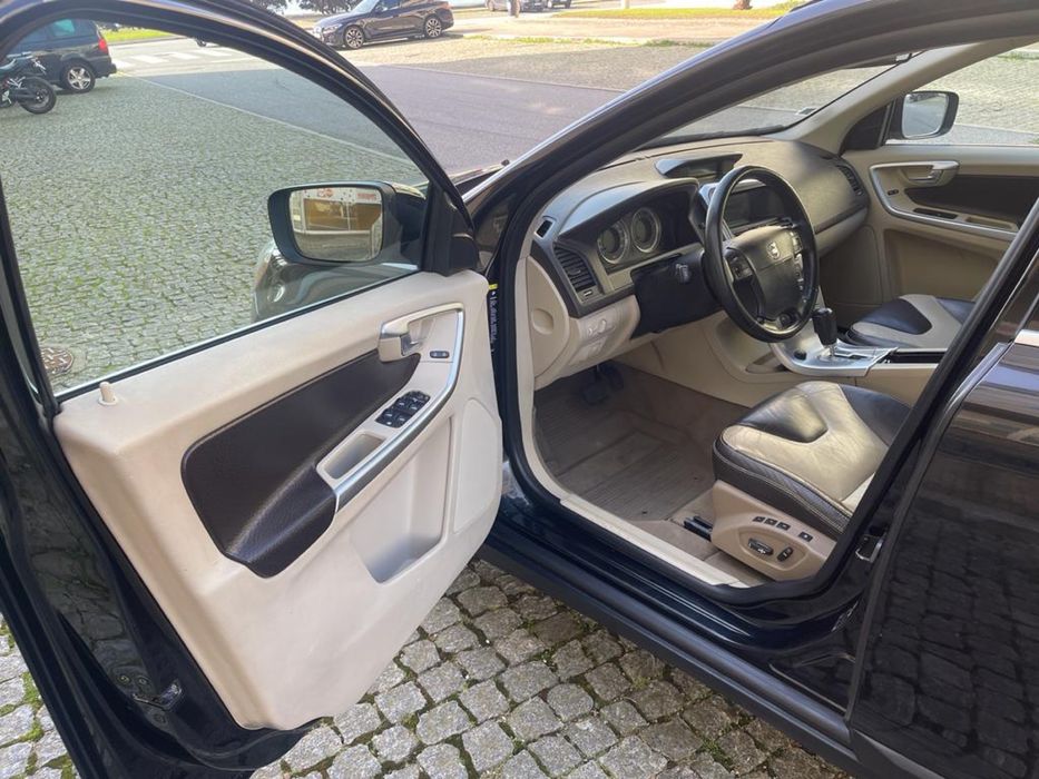 Volvo XC 60 D5 Momentum