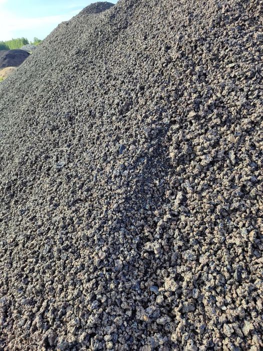 Żużel szlaka na utwardzenie  terenu drogi dojazdowej