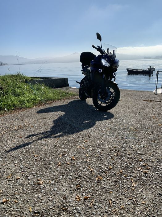 Yamaha MT-07 Tracer – 2017 – C/ Muitos Extras (Akrapovic, Top Case)