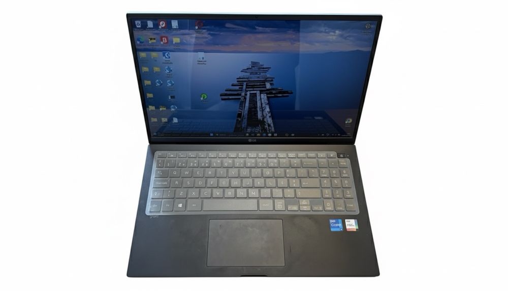 LG Gram 15Z90P - i7 11ª geração - 16GB RAM - 256GB SSD