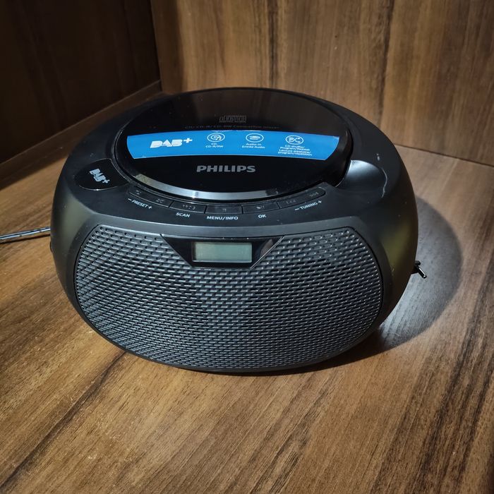Магнітола радіо CD PHILIPS