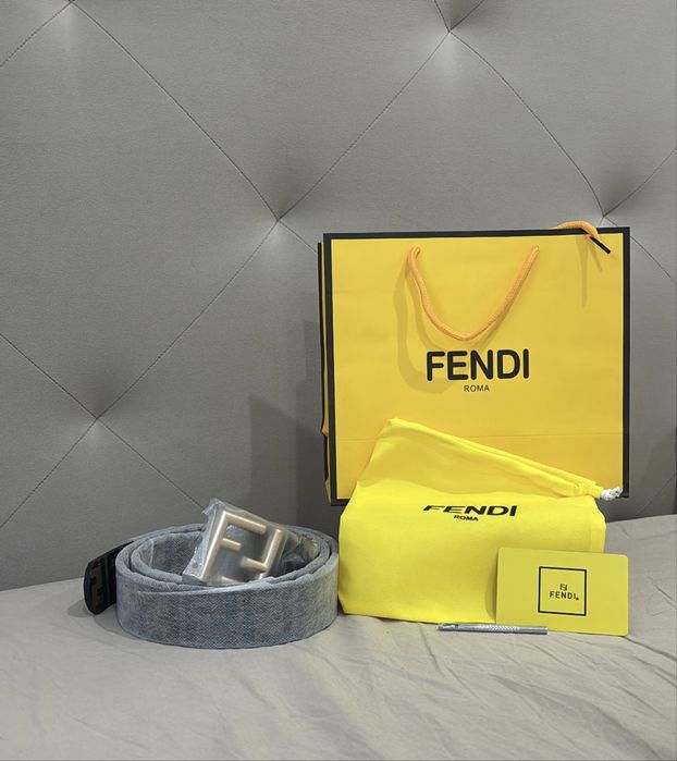 Cinto Fendi FF Reversível
