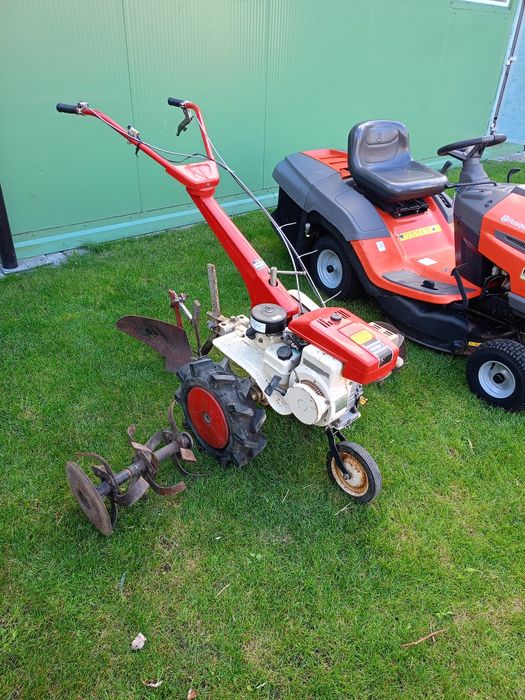 Glebogryzarka spalinowa ISEKI