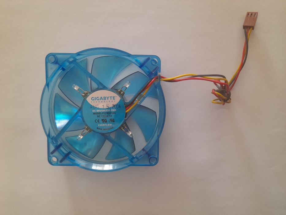 Кулер Gigabyte Technology