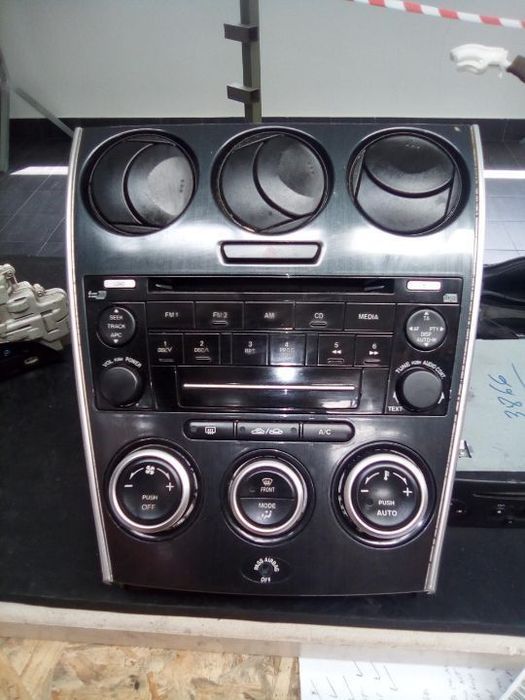 Radio Mazda 6 2007 Ref: GP9E66dsx