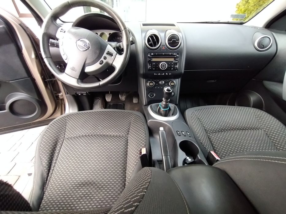 Nissan Qashqai j10