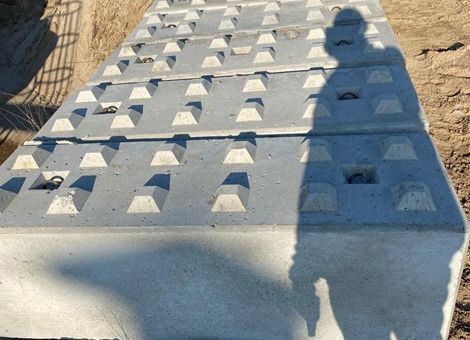 Płyty drogowe, Beton Mur oporowy klocki lego.