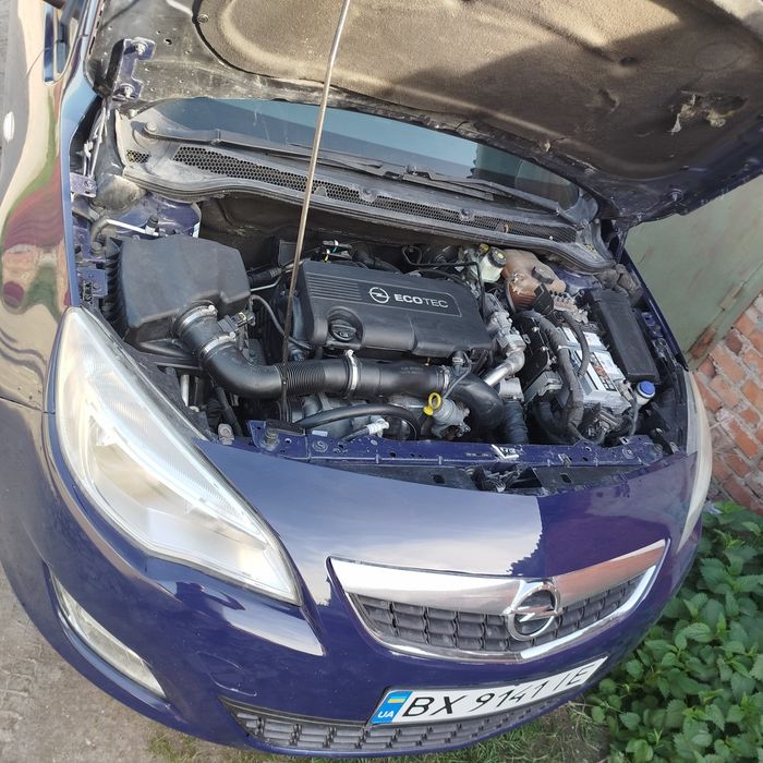 Опель Астра 1,7 tdi. 2011р