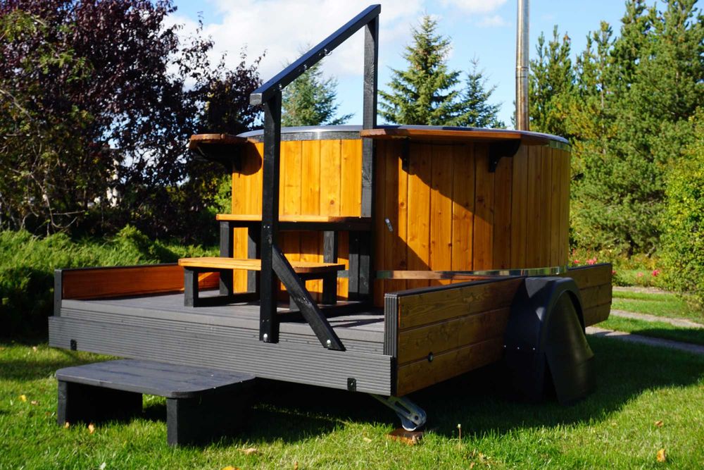 Mobilna balia z jacuzzi wynajem i mobilna sauna