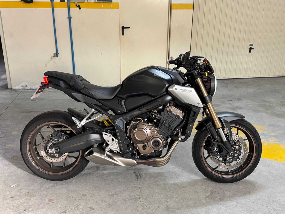 Honda CB650R 2021 35kw [livrete]
