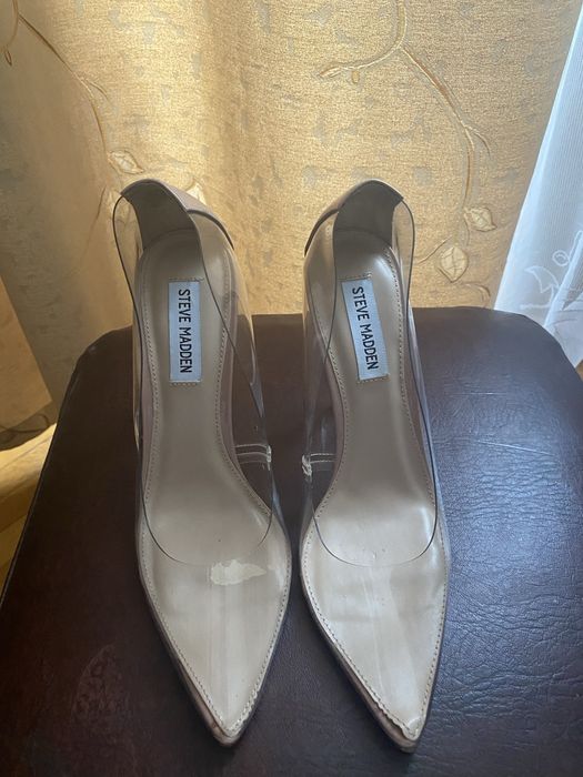 Szpilki nude transparentne Doda Steve Madden 40