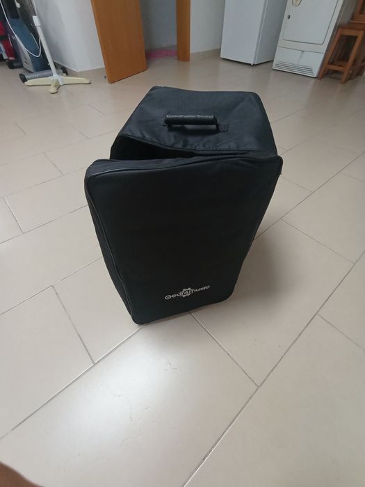 Cajon-Gear4Music/com acessórios