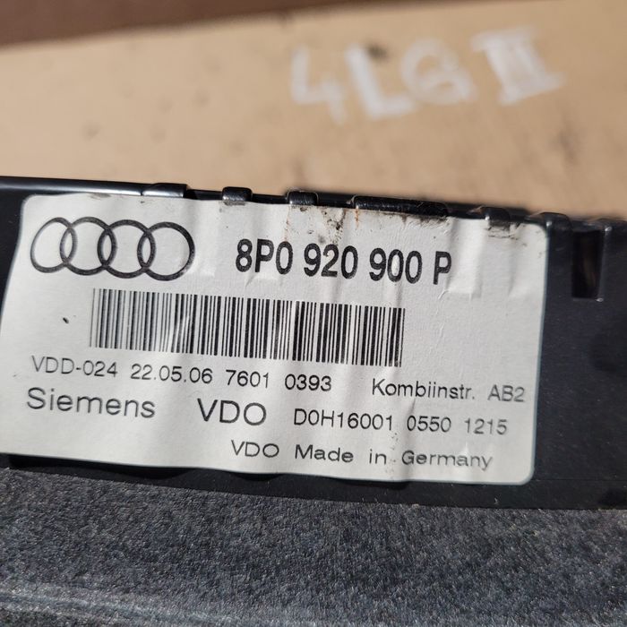 Licznik zegary audi a3 8p diesel 2006r