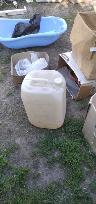 Канистра под топливо