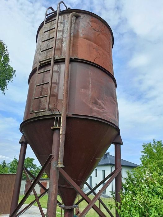 Sprzedam silos zbożowy