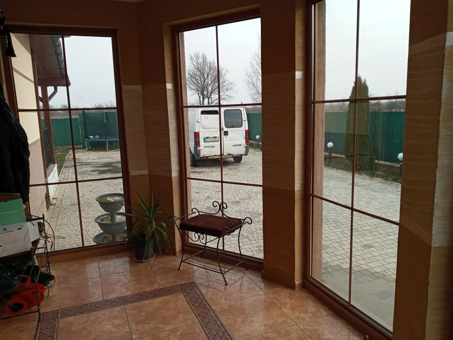 Продам новий будинок в хорошому стані