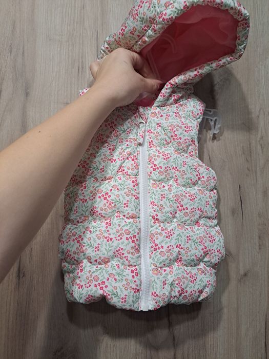 Жилета для дівчинки