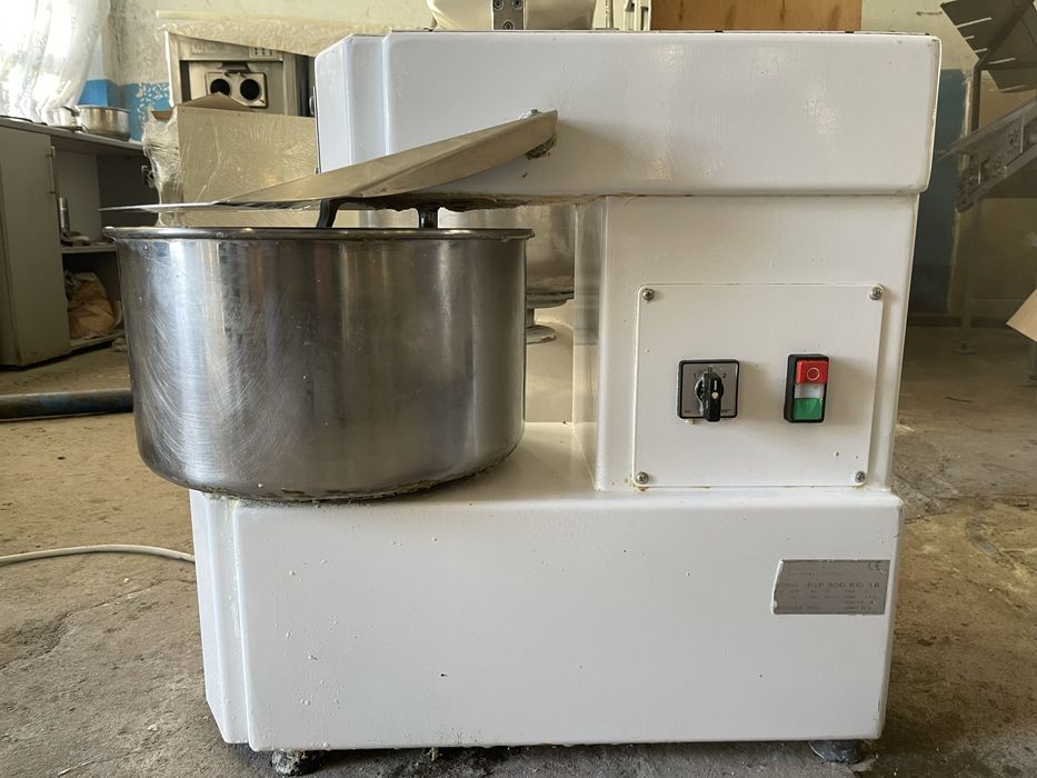 Тестомес на 18 кг