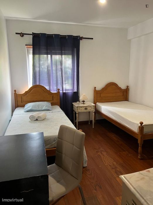 Quarto - localizado em Nogueiras Coimbra