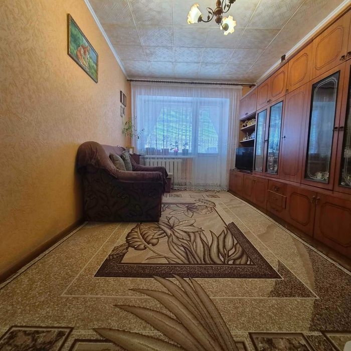 1-кімнатна квартира вул.Тищика