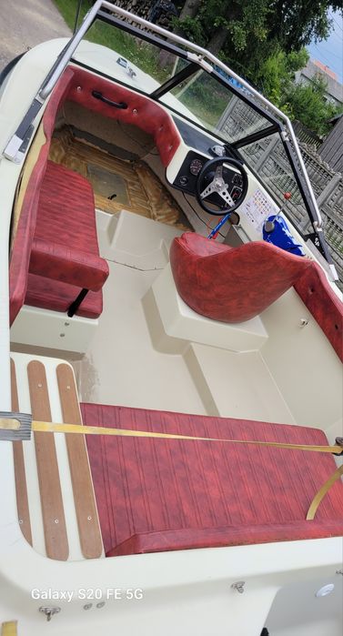 Łódź motorowa łódka motorówka Flipper Yamaha  honda suzuki Mercury