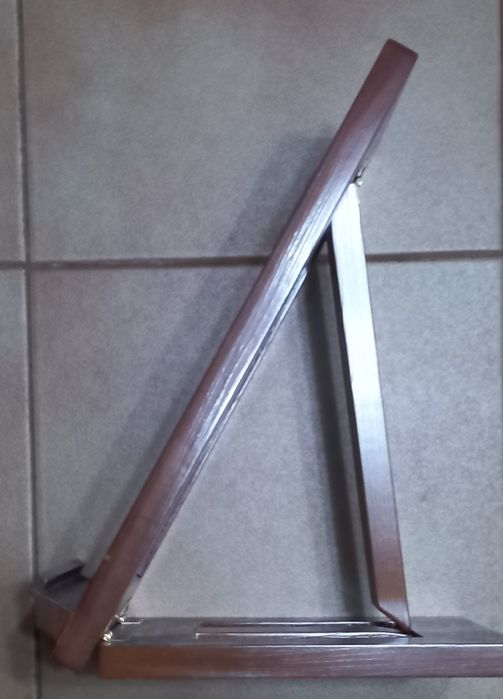 Suporte de madeira para livros ou similares