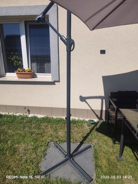 Parasol ogrodowy średnica 3m