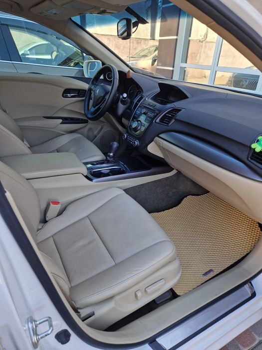 ACURA RDX 2015 86т.км.