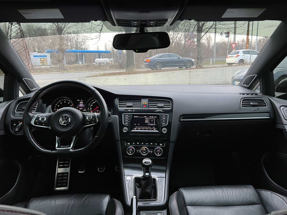 Volkswagen Golf 7 GTI