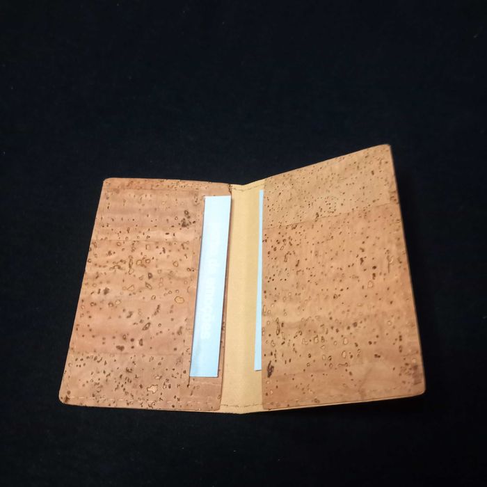 Porta cartões em cortiça