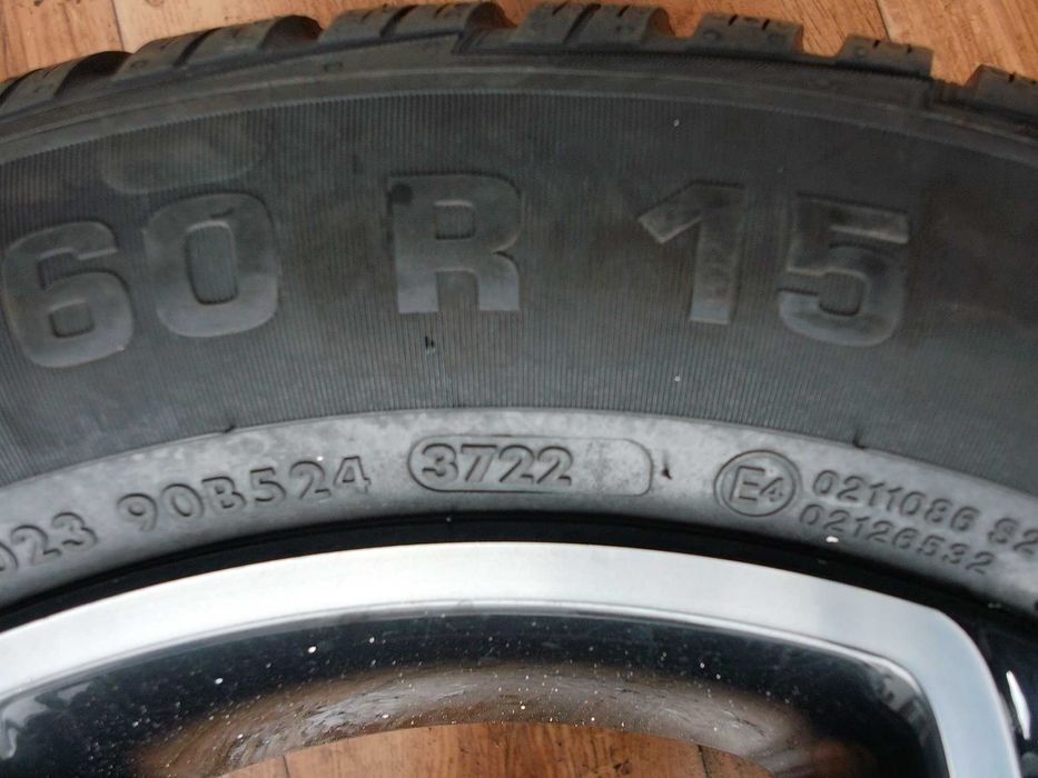 Vredestein Vintrac 2x 165/65/15 81T i 2x 185/60/15 84T ładne