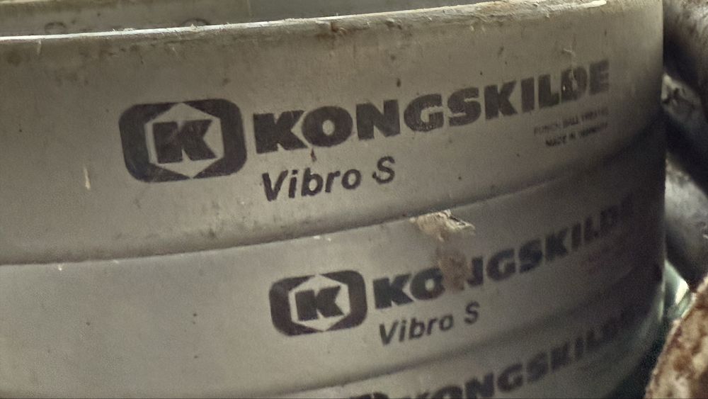 lemiesze płozy do pługa VOGEL & NOOT KVERNELAND OVERUM oryginały