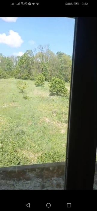 Продається добротній будинок недалеко від міста