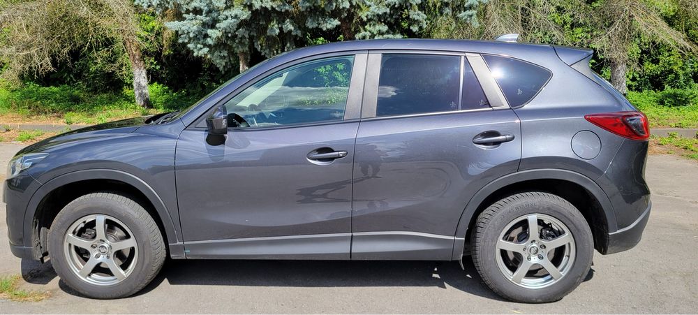 Автомобіль Mazda Cx 5